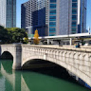 Meet your Posher, Shiny